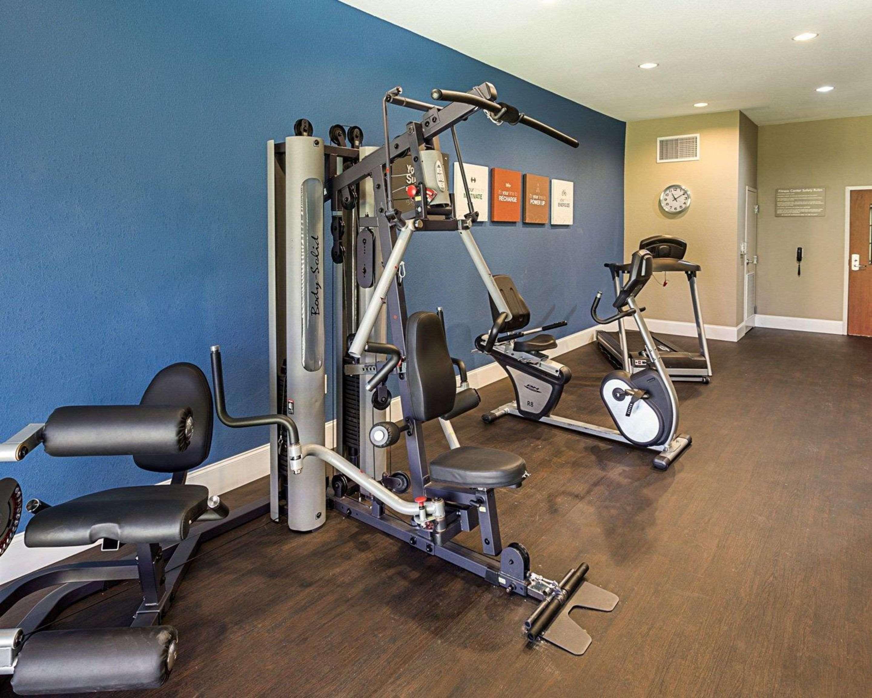Comfort Suites Near Tanger Outlet Mall Gonzales Esterno foto